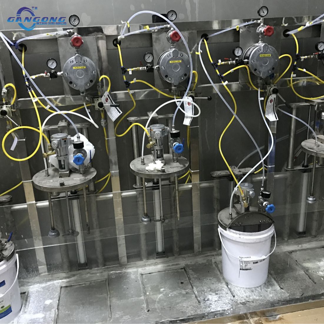 气动马达在供漆系统中的应用-赣工机械
